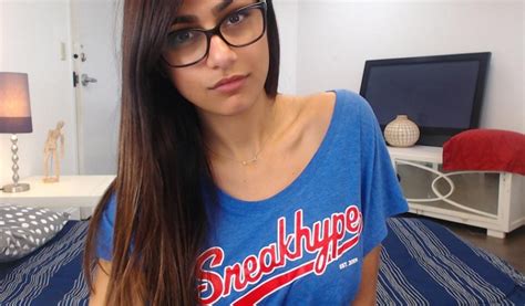 Hot Mia Khalifa Porn Videos. BANGBROS - Mia Khalifa On Her Back Getting Worked On Loop . So Hot. My stepmother gives me a blowjob while Apu rests. Sextape 1 : 🍌💦 Il M'a Dit Que J'Avais De jolis Yeux Bruns, Alors Je Lui Ai Fait Une Pipe! MIA KHALIFA - Bath Time with Sean Lawless Is The Best Time! 